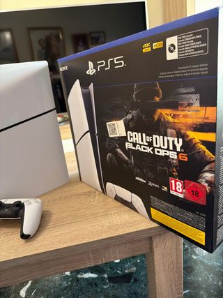 Consola PS5 Slim Digital Blanca