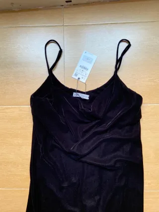 Vestido negro terciopelo Zara