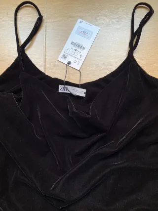 Vestido negro terciopelo Zara