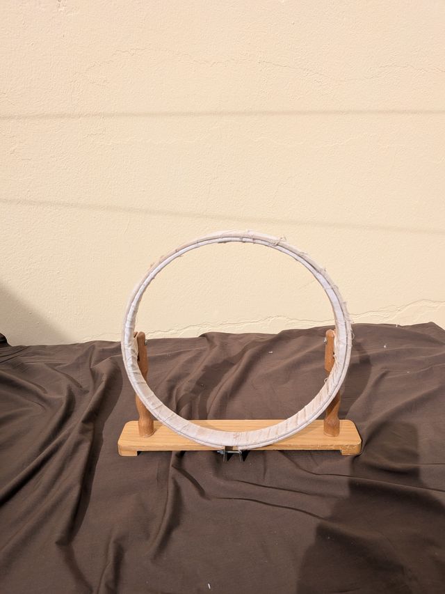 Bastidor de bordar de madera