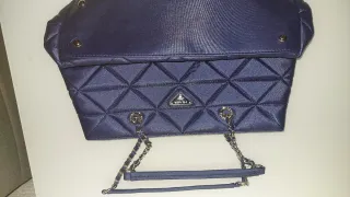 Bolso azul oscuro