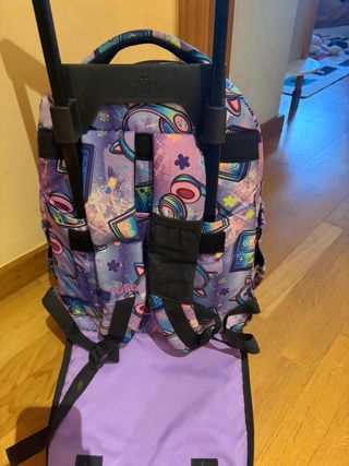 Mochila Escolar con Ruedas TOTTO 26L Estado perfec