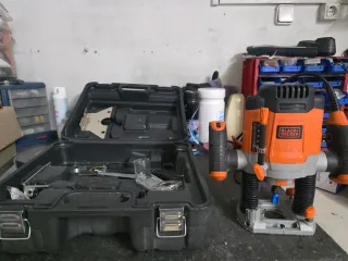 Fresadora de Madera Black+Decker