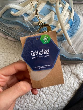 ZAPATILLAS ASICS GEL NYC AZUL(CELESTE)