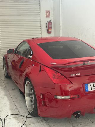 Alerón Nissan 350Z Rojo
