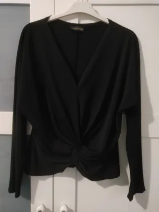 Maglietta nera con nodo Made in Italy