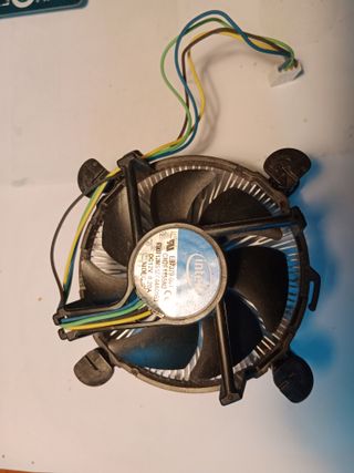 32 GB DDR3 2CPU 2Placas base 1 Tarjeta vídeo