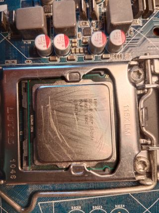 32 GB DDR3 2CPU 2Placas base 1 Tarjeta vídeo