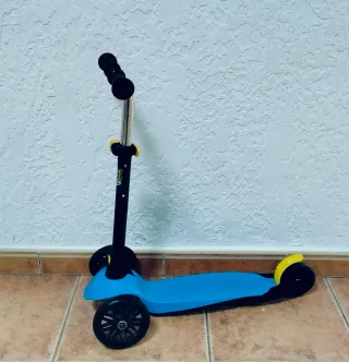 Patinete 3 ruedas infantil azul