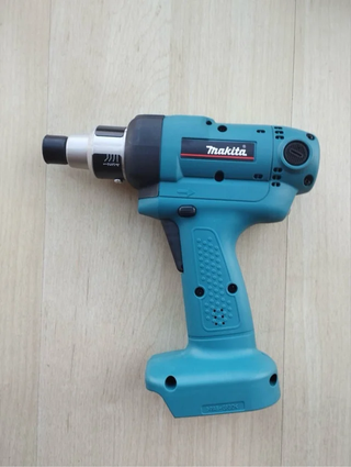 Taladro de impacto Makita