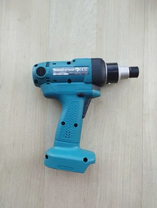 Taladro de impacto Makita