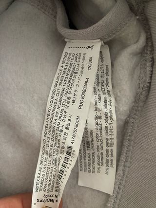 Top sin mangas Zara gris talla M