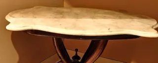 Mesa Thonet Antigua S. XIX. Recogida en Sevilla