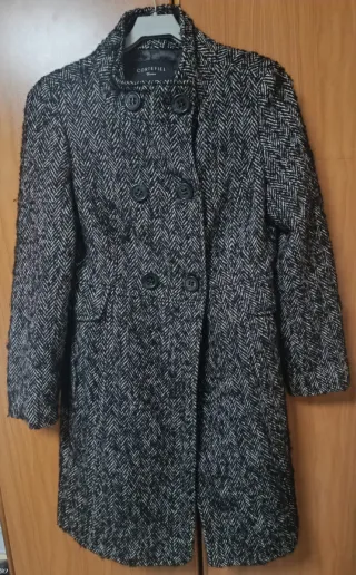 Abrigo Cortefiel Negro y Gris