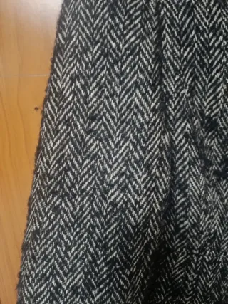 Abrigo Cortefiel Negro y Gris