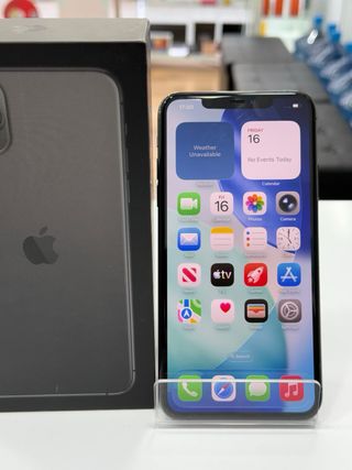 iPhone 11 Pro Max 64GB /100% bat factura garantía