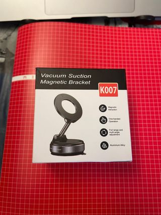 Supporto magnetico a ventosa K007