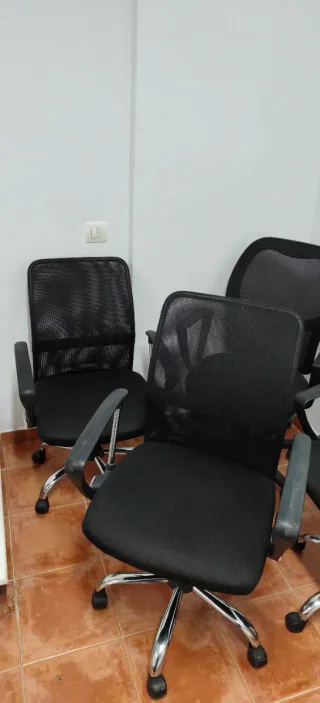 Sillas de oficina negra