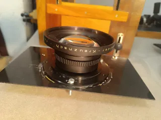 Cámara de Placas 18x24 + Trípode