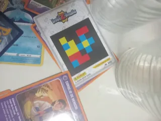 Lote Cartas Pokémon y más casi media bolsa