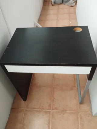 Escritorio Ikea Negro y Plata