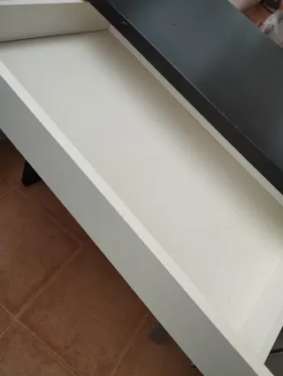 Escritorio Ikea Negro y Plata