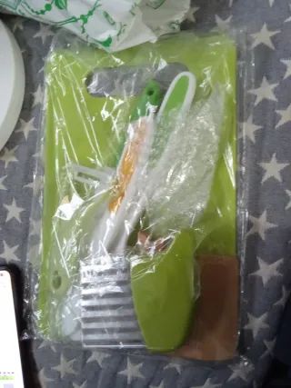 Set di utensili da cucina verde