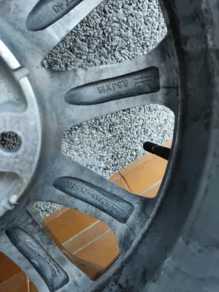 Rueda nueva Michelin 215/70R16 100H Hyundai IX35