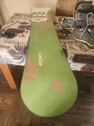 Equipo de Snowboard: Tabla y Botas