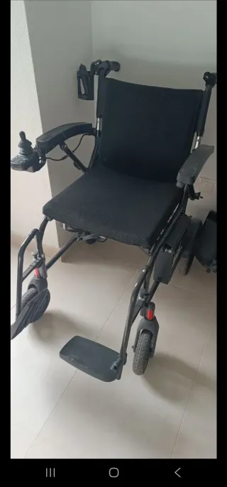 Silla de ruedas eléctrica TEYDER