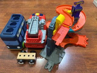 Pack Juguetes: Camión, Autobús y Pista