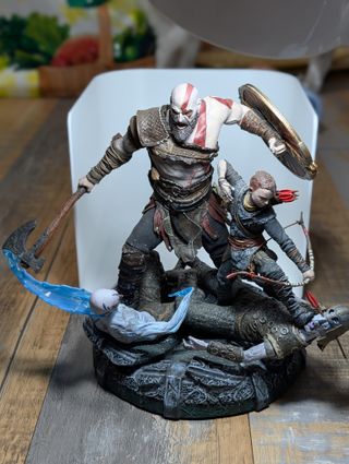 Estátua God of War Stone Masons playstation