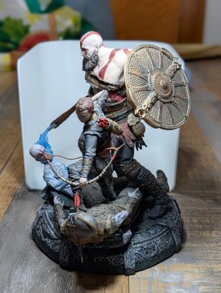 Estátua God of War Stone Masons playstation