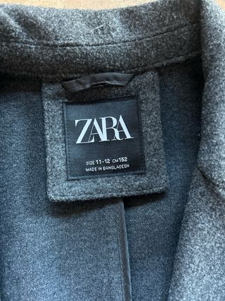Abrigo Zara Gris 11-12 años 152cm