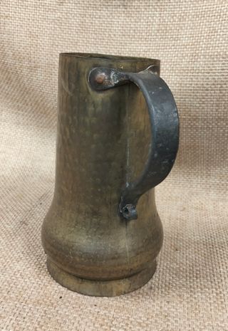 Jarra Antigua Metálica