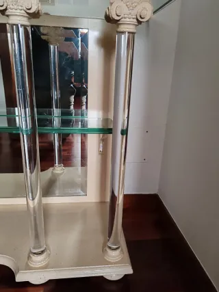 Mueble recibidor cristal, madera y metacrilato.