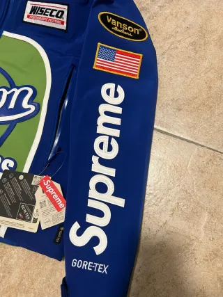 Chaqueta Supreme Gore-Tex Vanson