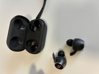 Auriculares JBL Reflect Flow Pro Bluetooth Negros