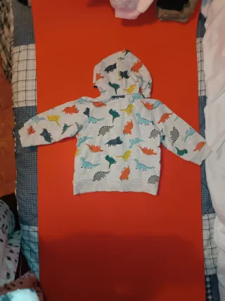 Set Abbigliamento Neonato 12 Mesi: Tutina + 3 Magliette