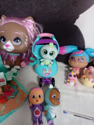 Lote Cry Babies, Bellies y Pets