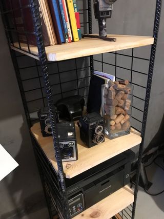 Estantería alta metal y madera