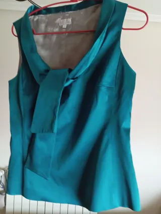Blusa chaleco raso turquesa