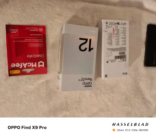 OPPO Reno 12 marrón