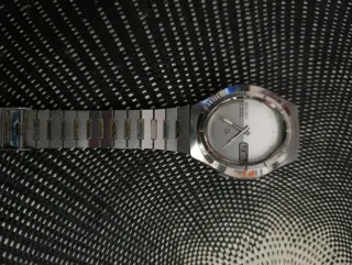 Relógio 3 Seikos 1 tissot automáticos.