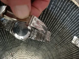 Relógio 3 Seikos 1 tissot automáticos.