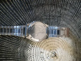 Relógio 3 Seikos 1 tissot automáticos.