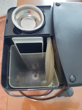 Cafetera Espresso Delonghi Caffe Veneto Negra