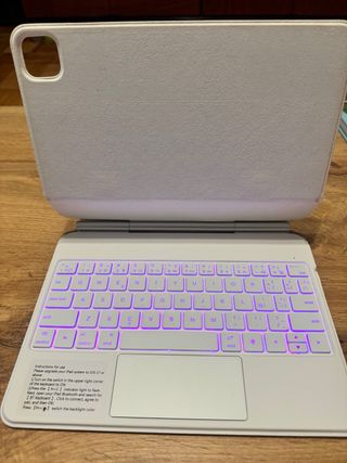 Custodia con tastiera per iPad Pro e Air da 11"