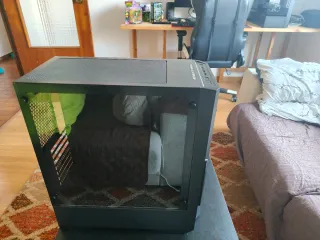 Caja PC Gaming Negra