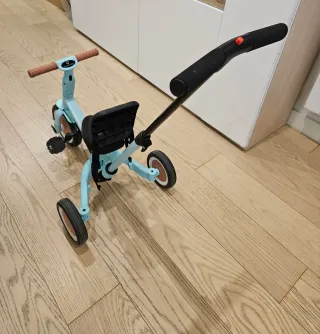 Triciclo Gyro azul y marrón